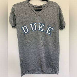 Womens lightweight DUKE v neck tshirt